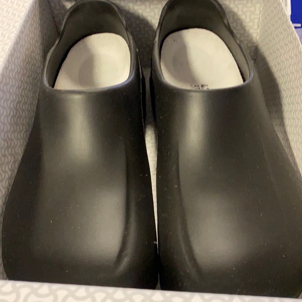 Birkenstock A640 black clogs 9 medium u